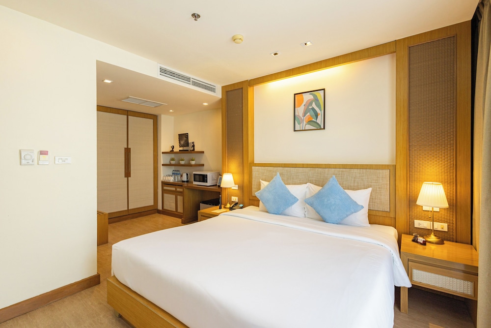 The Ashlee Plaza Patong Hotel & Spa 16/75