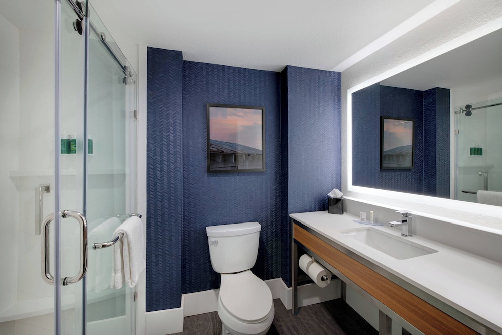ROOM, 2 QUEEN BEDS, ACCESSIBLE