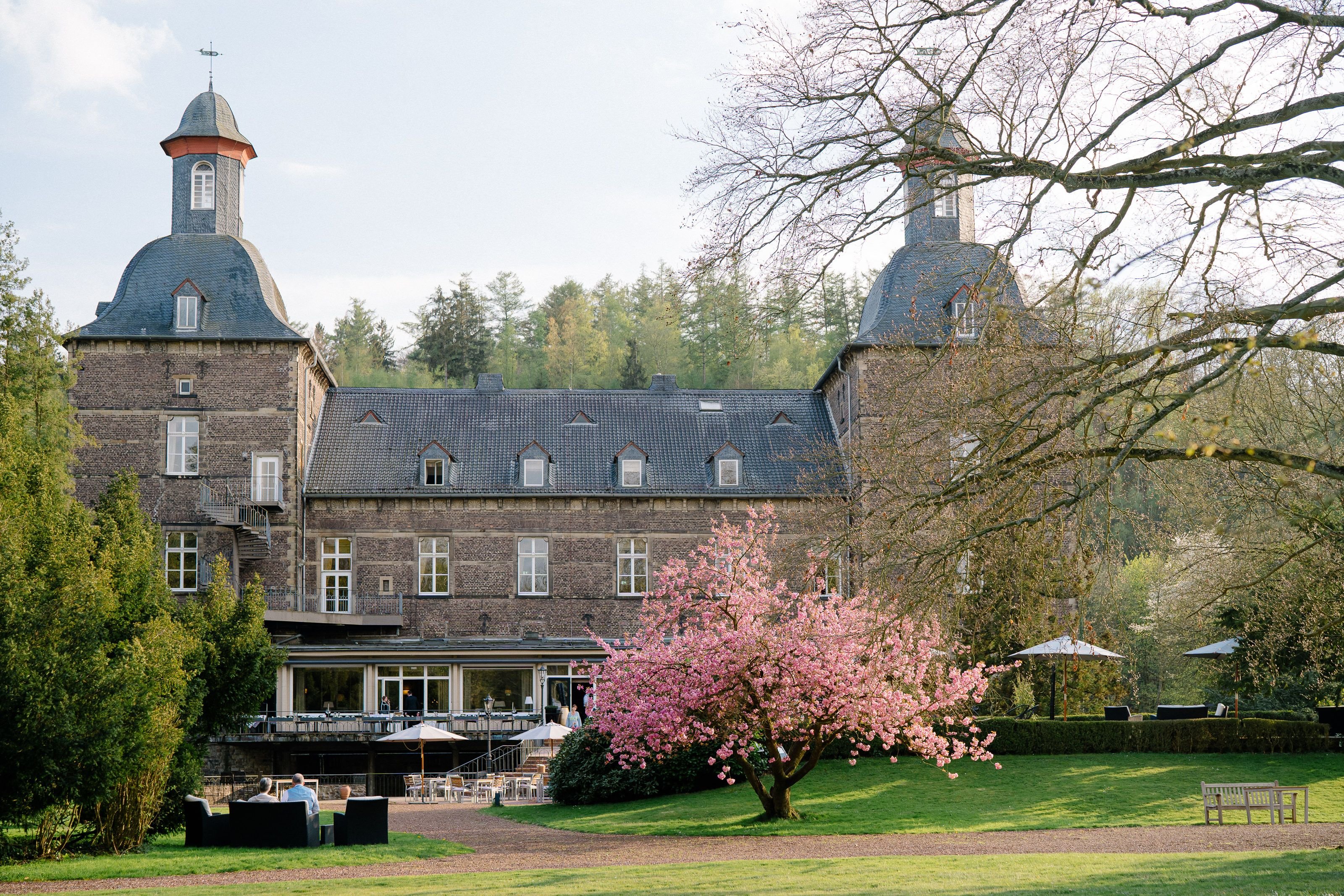 Schlosshotel Hugenpoet 26/27