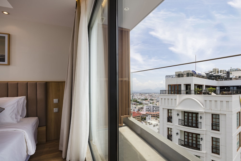 Nagar Hotel Nha Trang 33/72