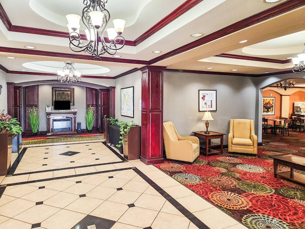 Holiday Inn Express Hotel Suites Terrell 15/64