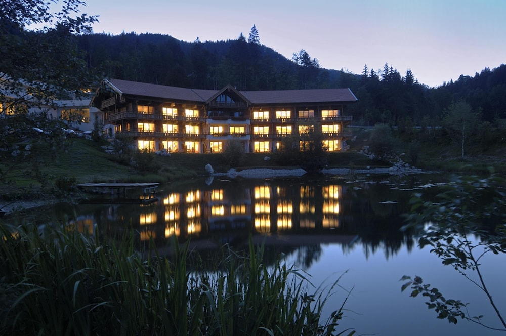 Feuriger Tatzlwurm Berghotel & Spa, BW Signature Collection 4/70