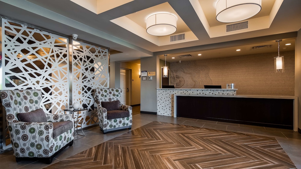 Best Western Plus Philadelphia-Pennsauken Hotel 5/32