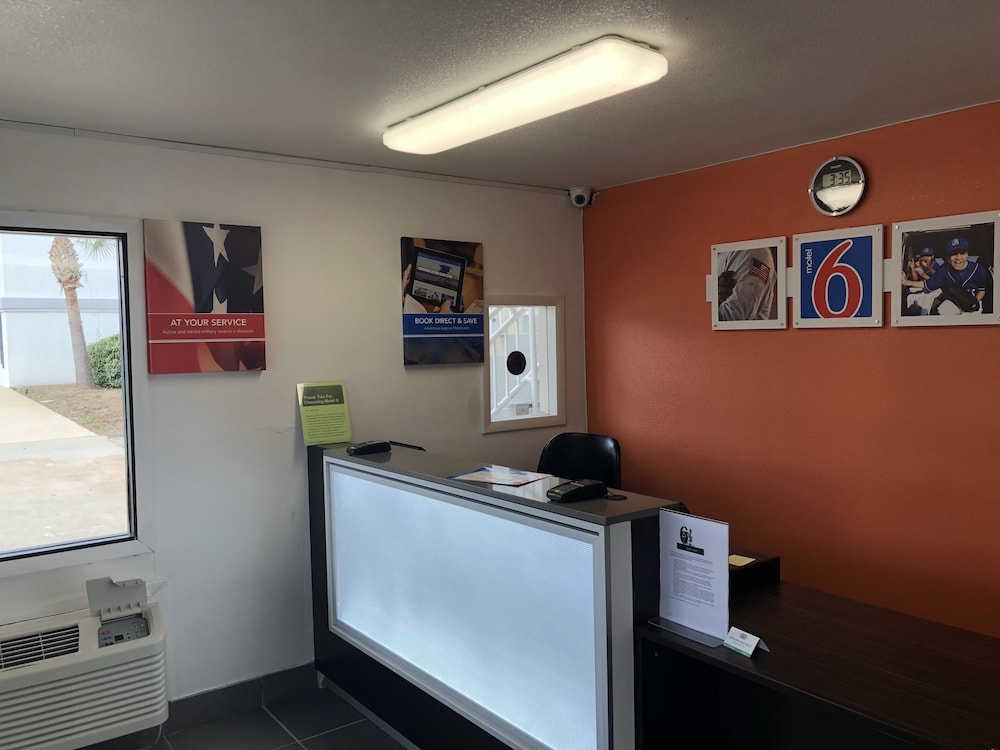 Motel6 Brunswick, GA 6/42