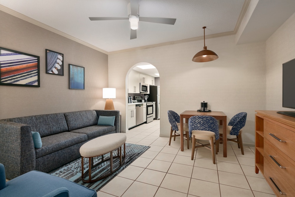 Holiday Inn Hotel And Suites Ocean City 45/78
