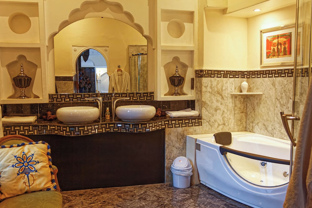 Riad Palais Razala 46/49
