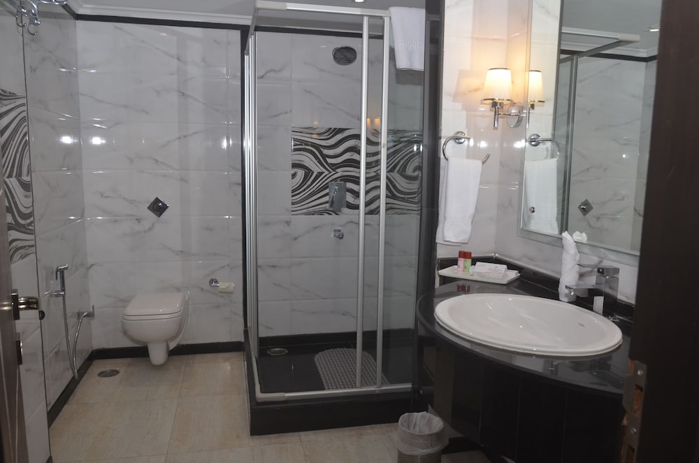 Suite, Double Bed