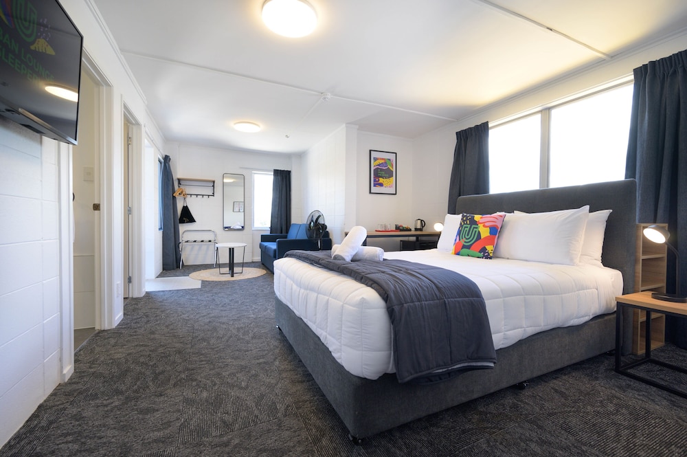 Urban Lounge Sleepery Rotorua, SureStay Collection by BW 20/63