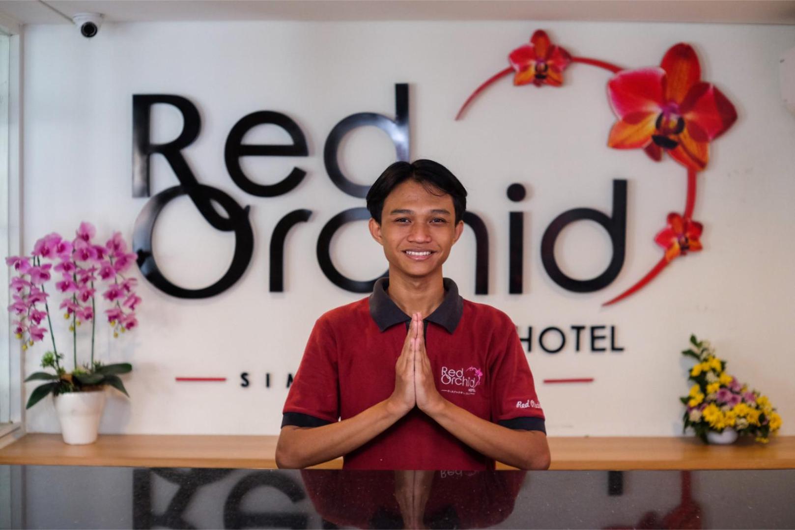 Red Orchid Semarang 2/48