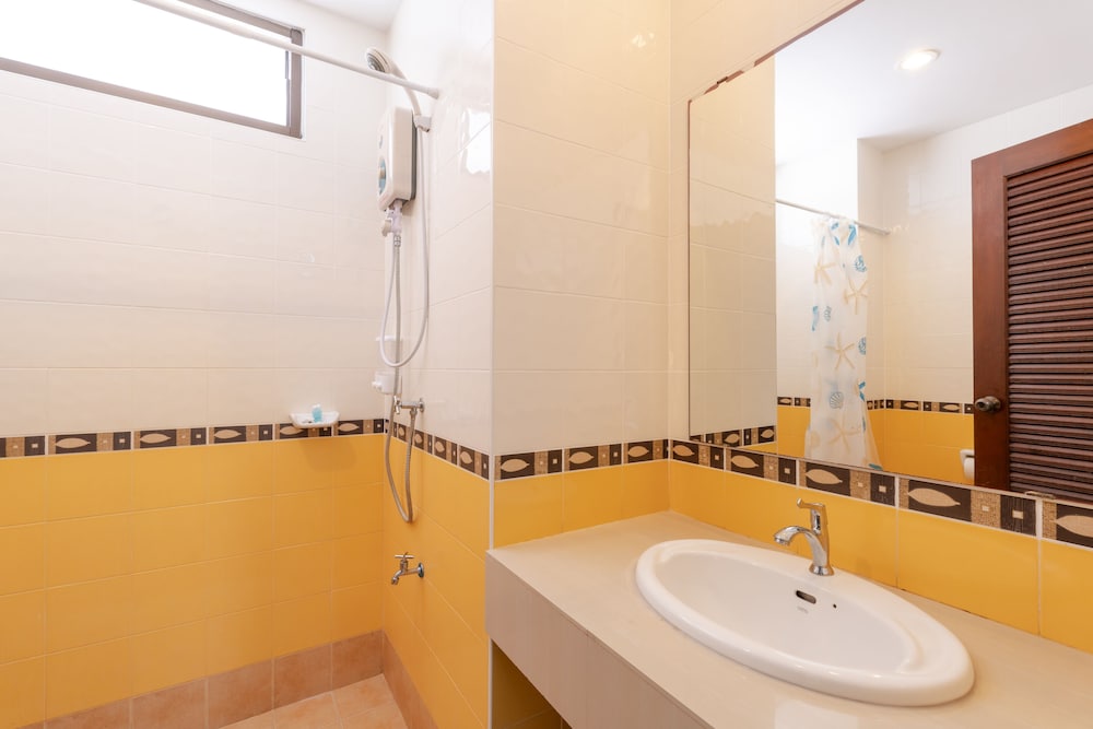 Amarin Residence Patong 44/50