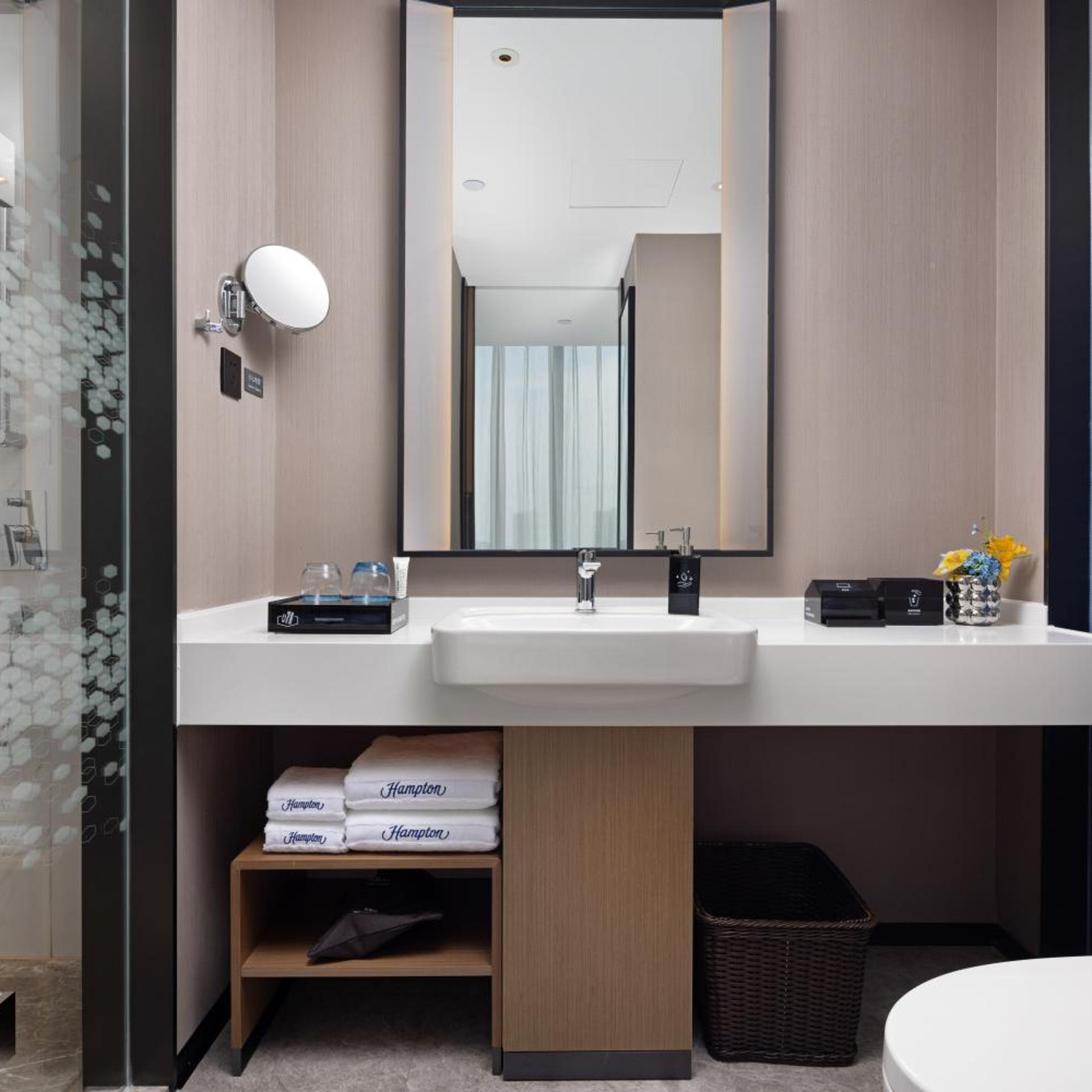 Hampton by Hilton Foshan Chencun 57/59