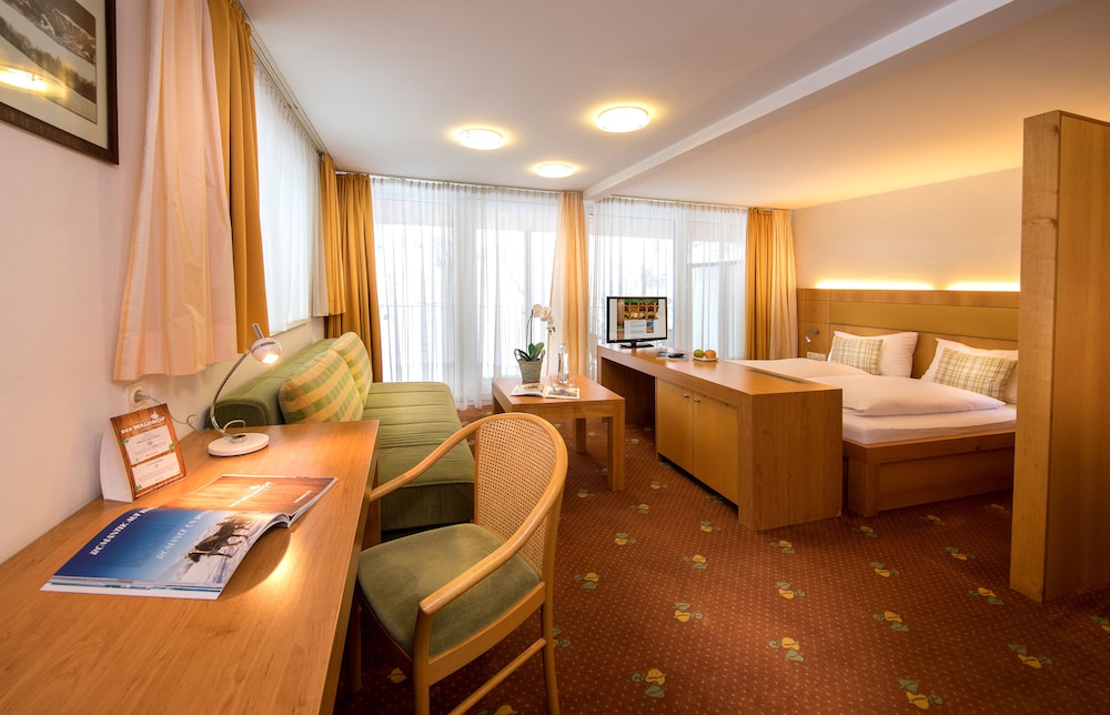 Hotel Der Waldhof Zell Am See 11/35
