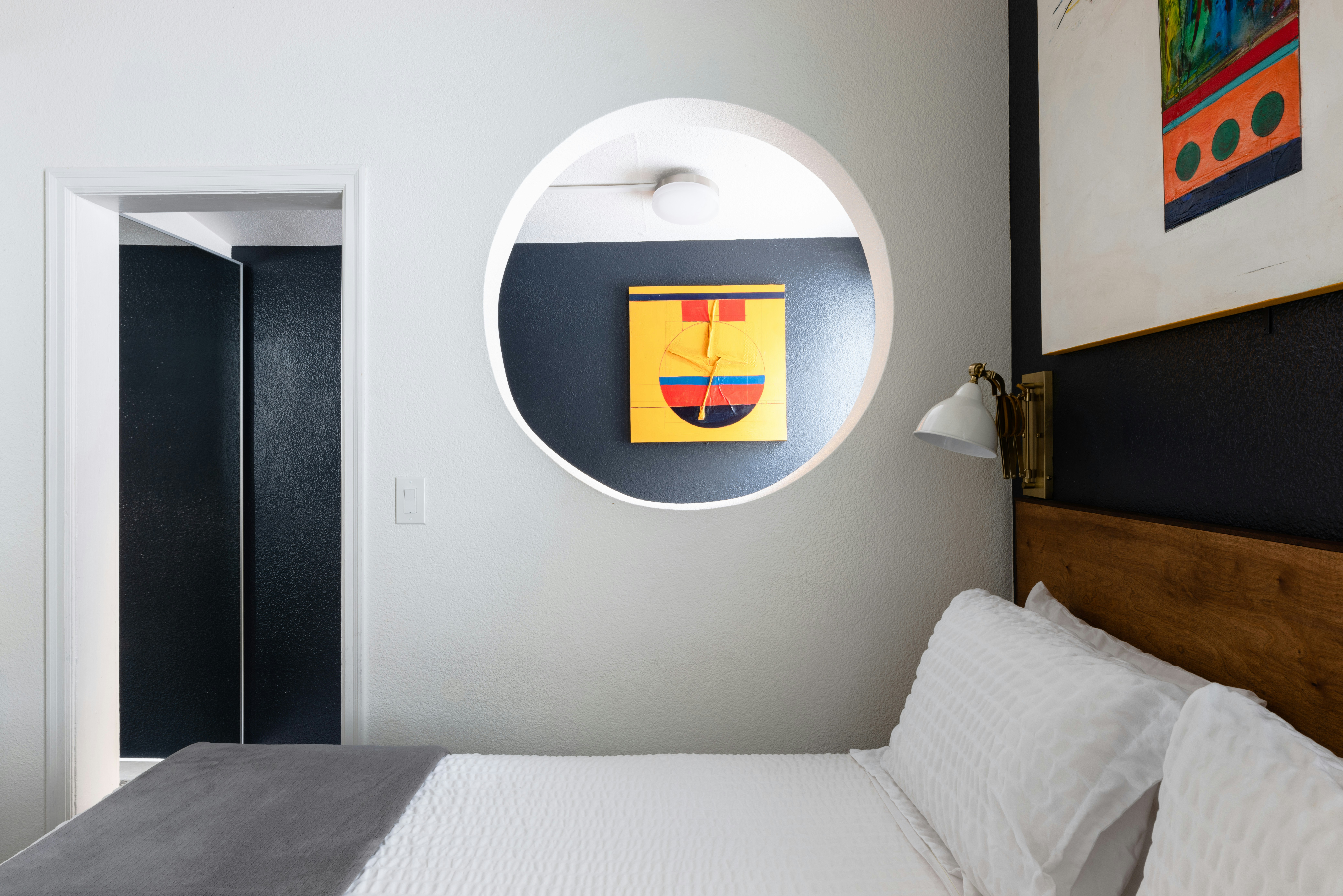 The Metro Hotel 34/49