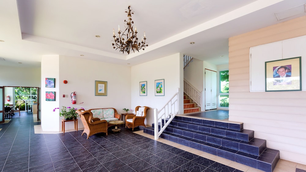 Baan Poolom Beachfront Condominium 7/50