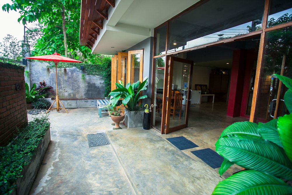 Afterglow Hostel 15/50