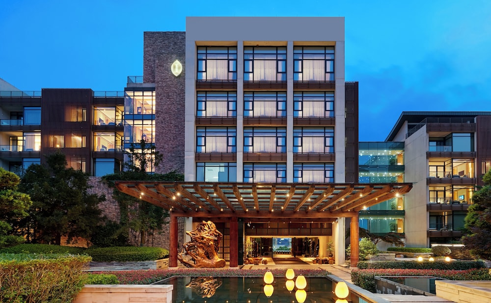 Intercontinental One Thousand Island Lake Resort 1/50