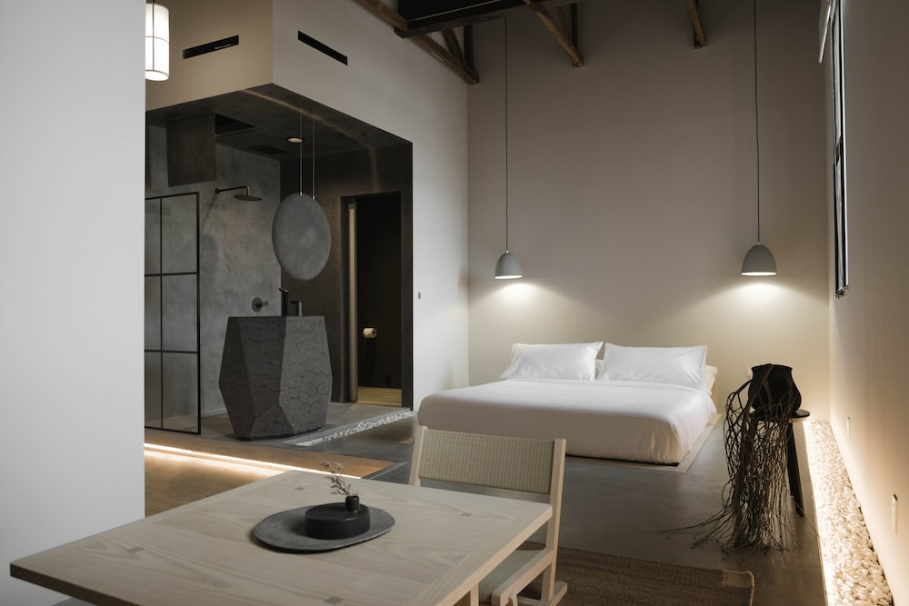 Kodo Hotel 45/48