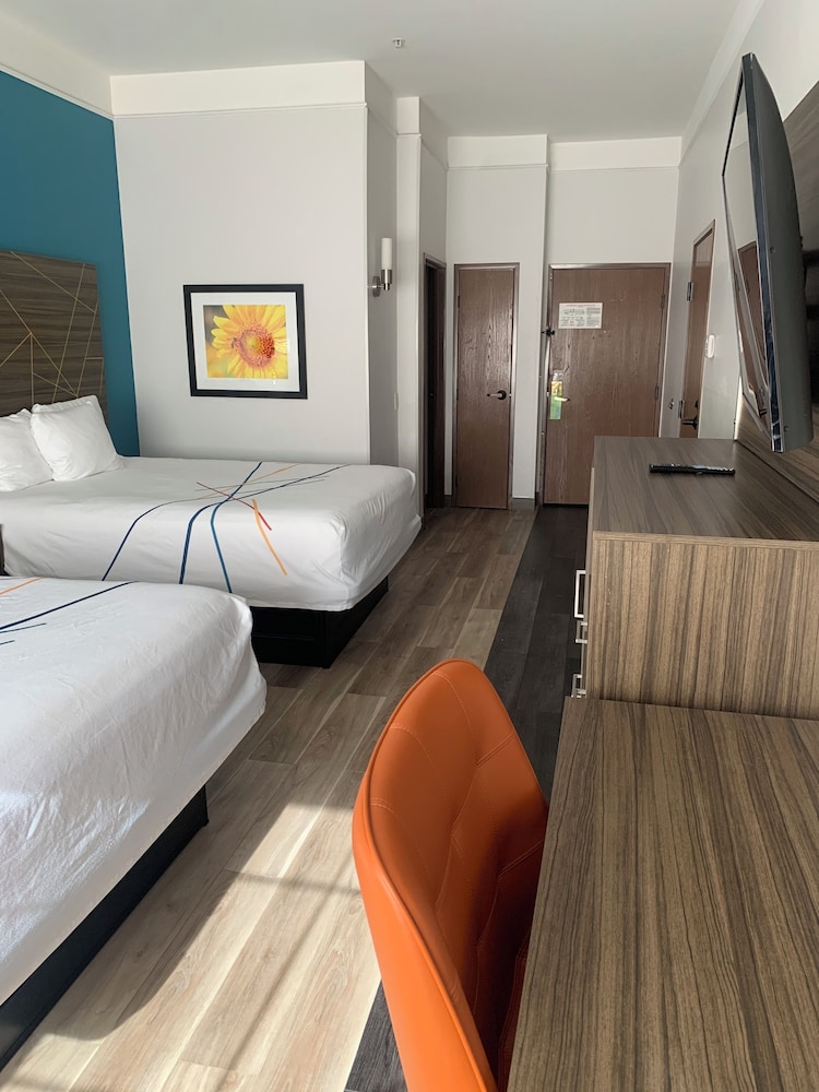 ROOM, 2 QUEEN BEDS