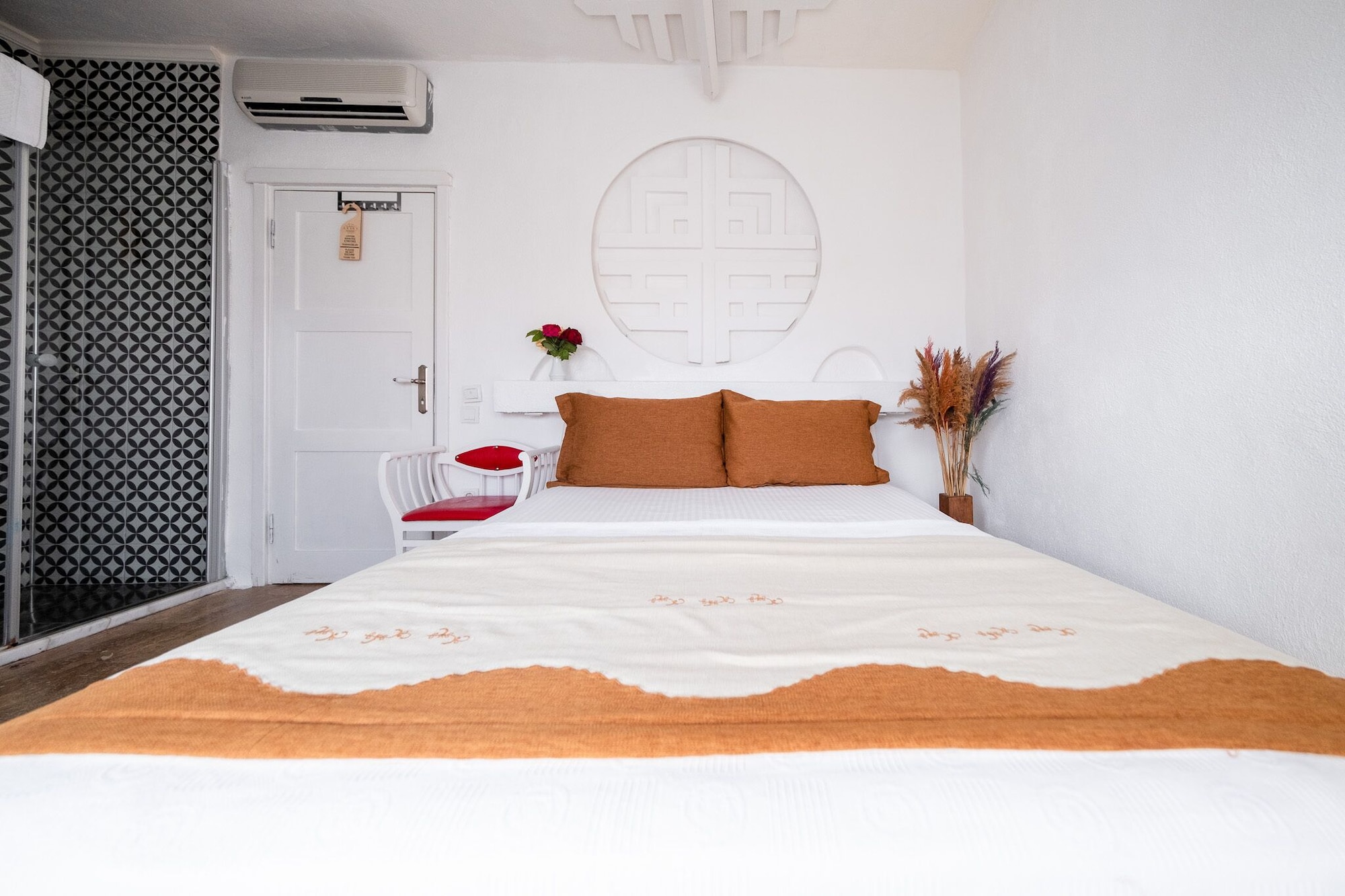 غرفة قياسية بسرير مزدوج، Aksoy Butik Otel 4/6