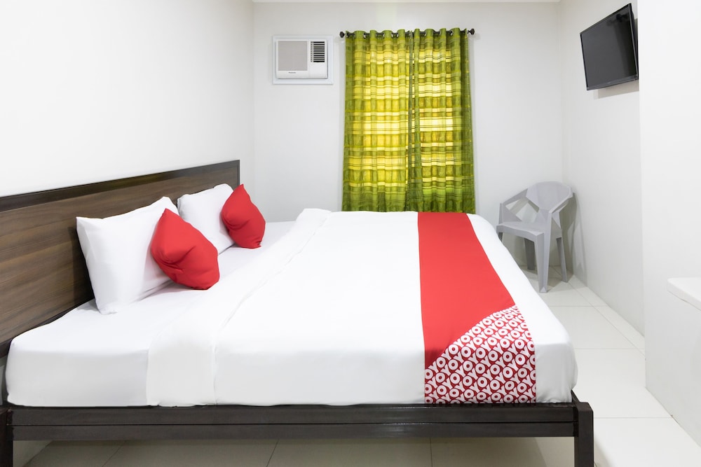 OYO 152 Sangco Condotel 16/45