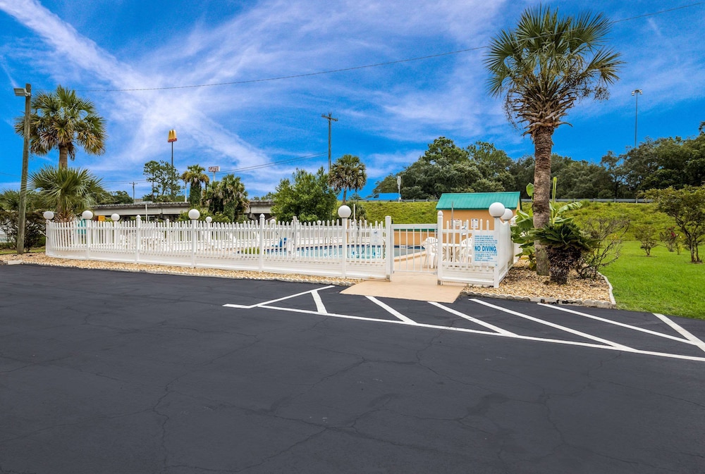 Quality Inn White Springs Suwanee Ex Americas Best Value Inn White Springs Live Oak 5/49