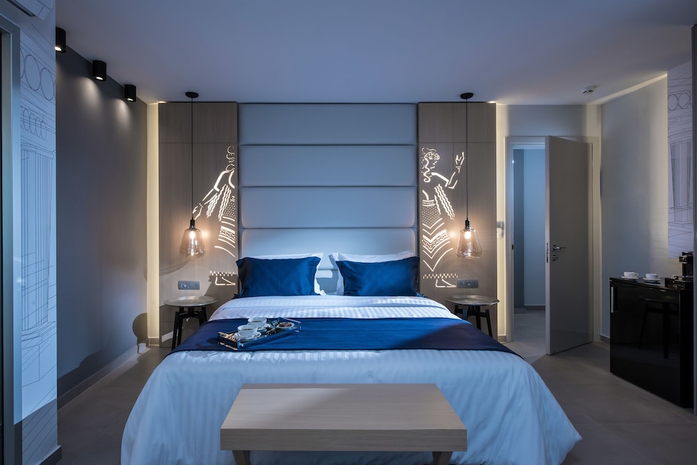 Lavris City Suites 11/50