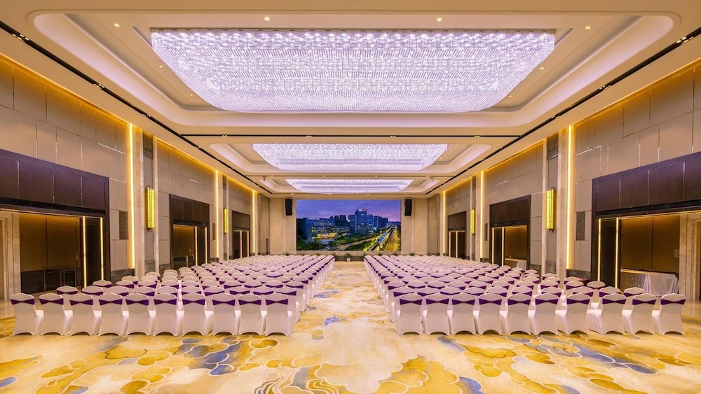 Grand Metropark Hotel Chongqing 21/33