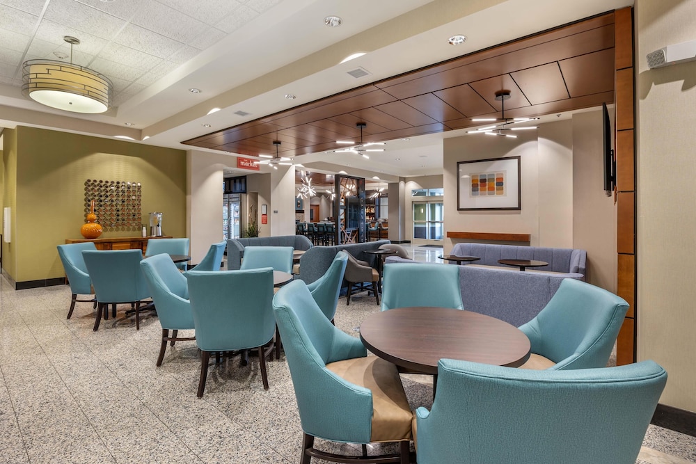 Drury Plaza Hotel Columbia East 34/50