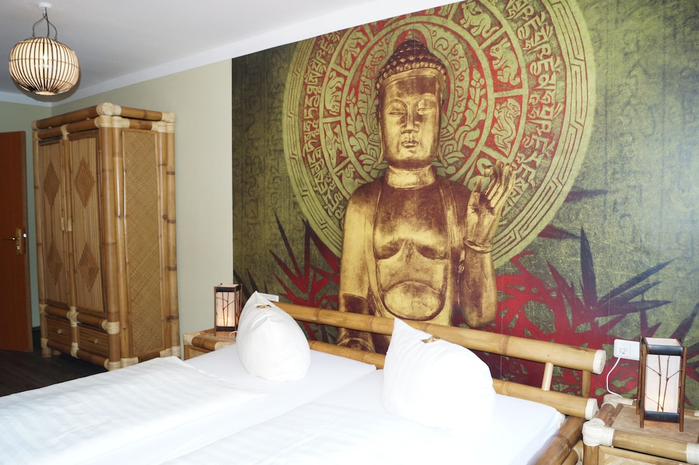 Regiohotel Germania 36/65