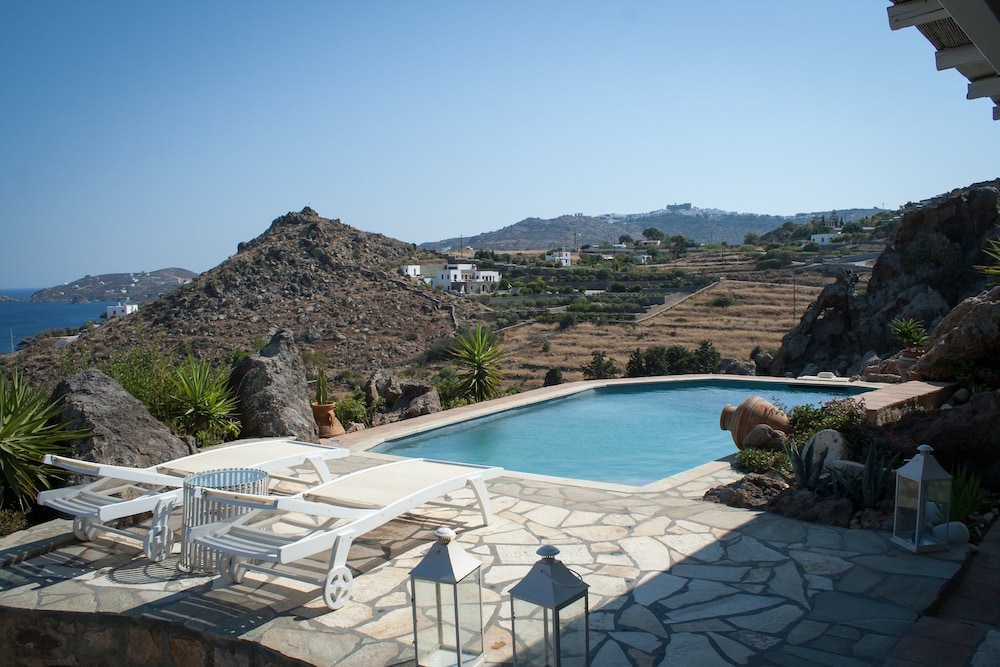 Patmos Exclusive Villas 40/50
