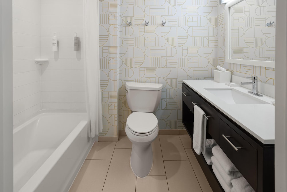 استوديو بسريرين كوين لذوي الإعاقة، Home2 Suites By Hilton Meridian 2/5