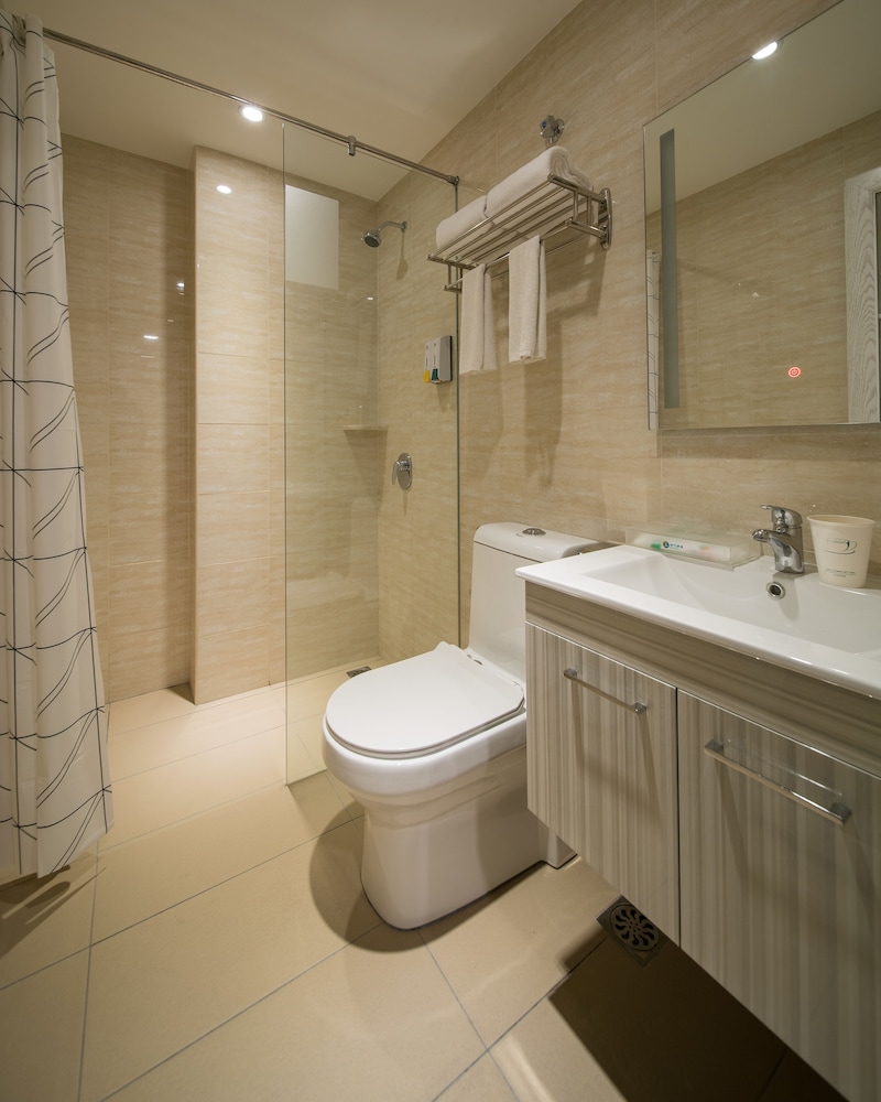 Ramada Encore by Wyndham Chinatown Kuala Lumpur 13/30