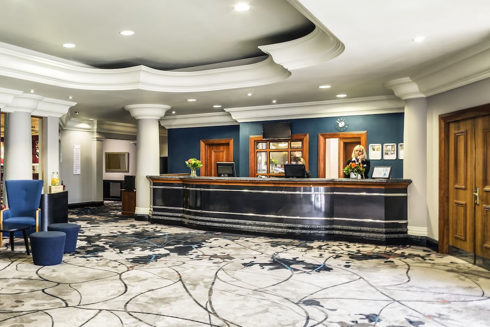 Mercure Dartford Brands Hatch Hotel & Spa 5/50