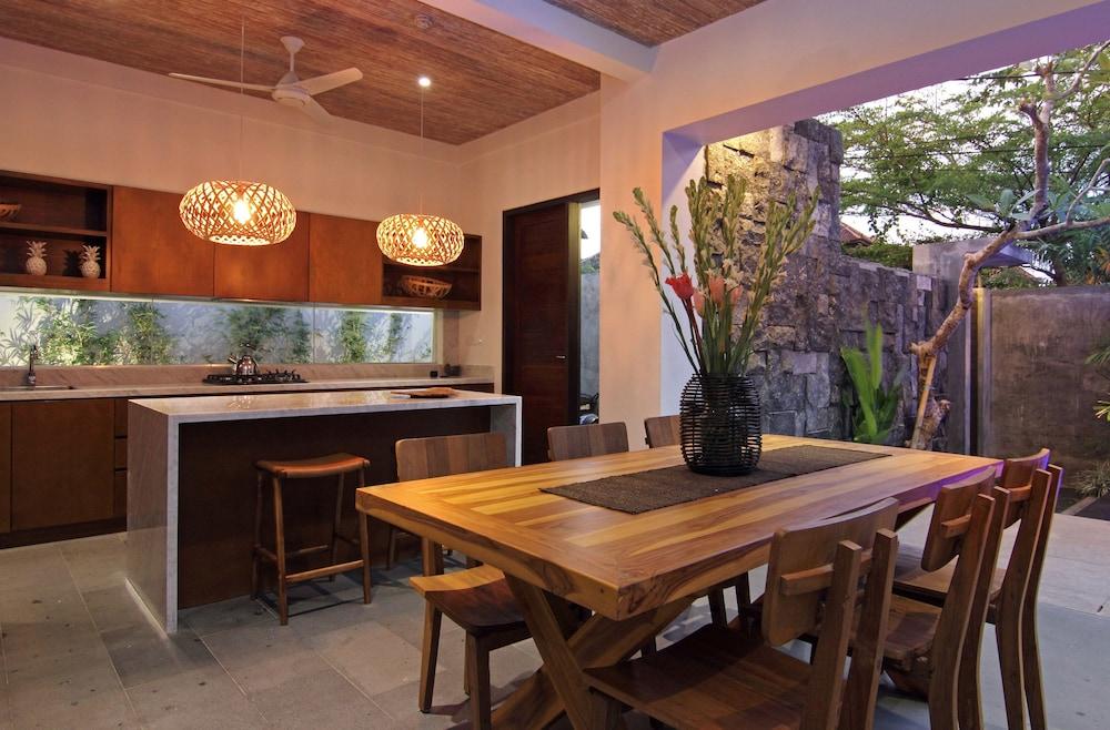 Abivilla Seminyak 10/15