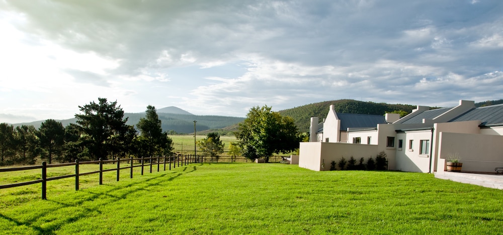 Rare Earth Country House 17/28