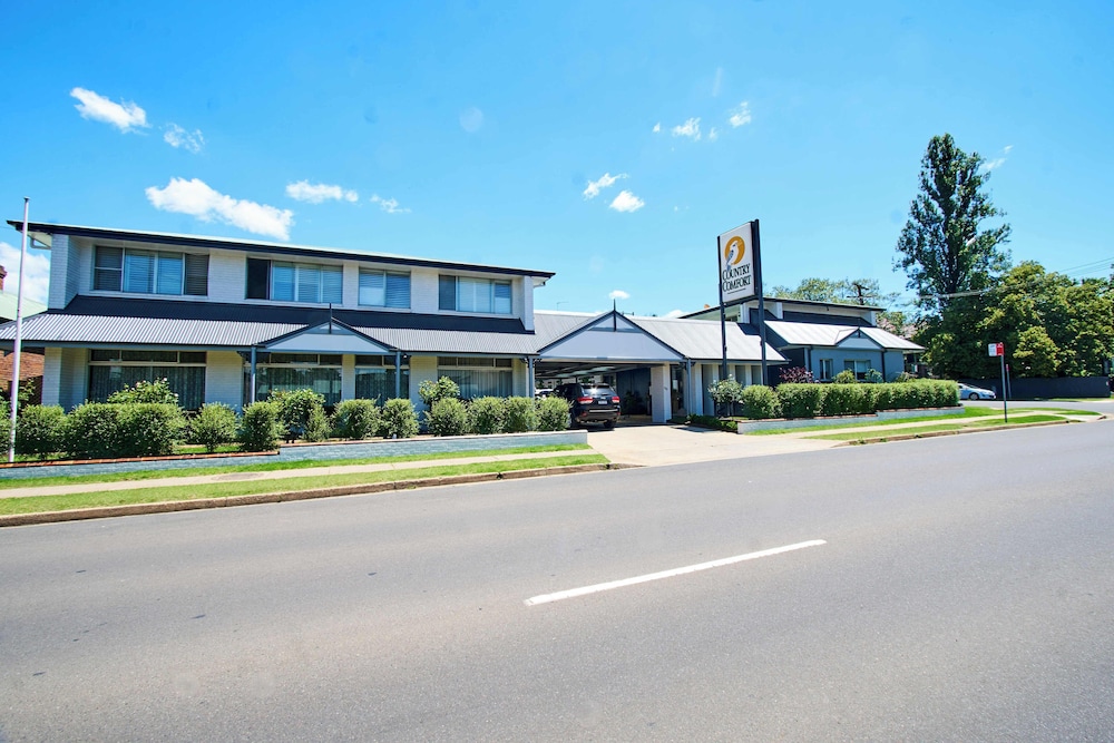 COUNTRY COMFORT ARMIDALE 3/63