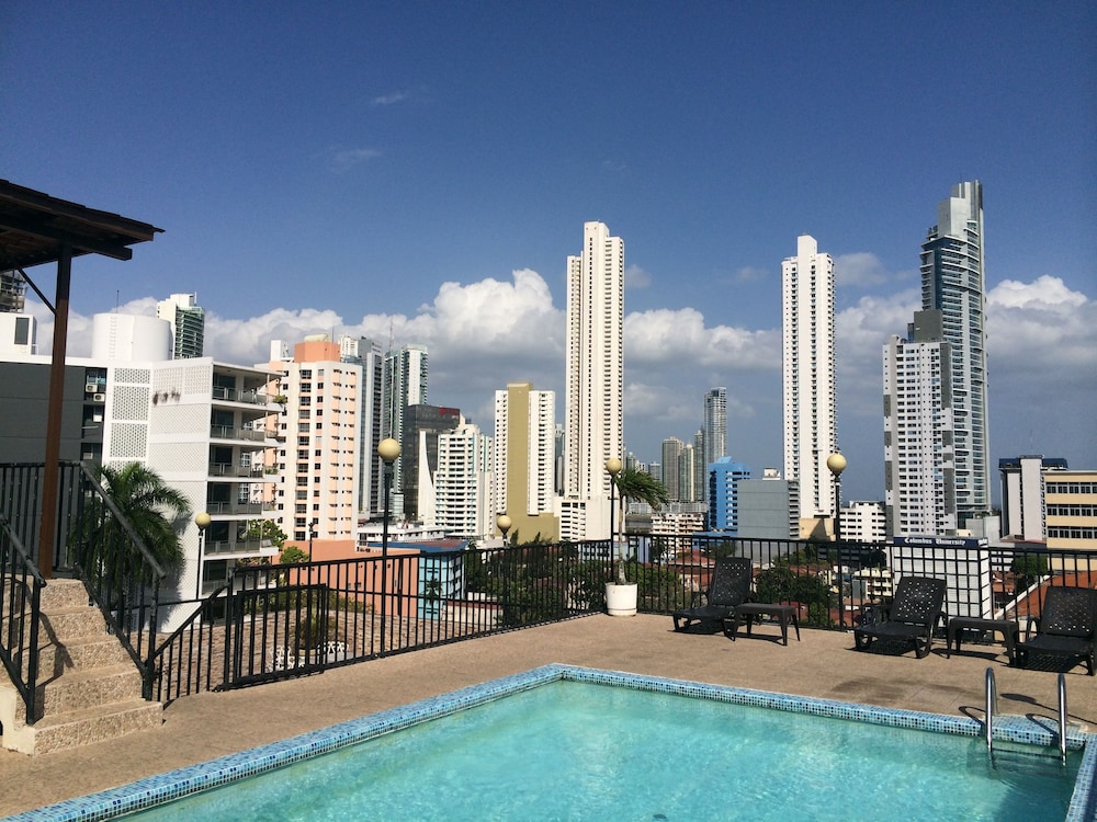 Hotel Costa Inn 6/55
