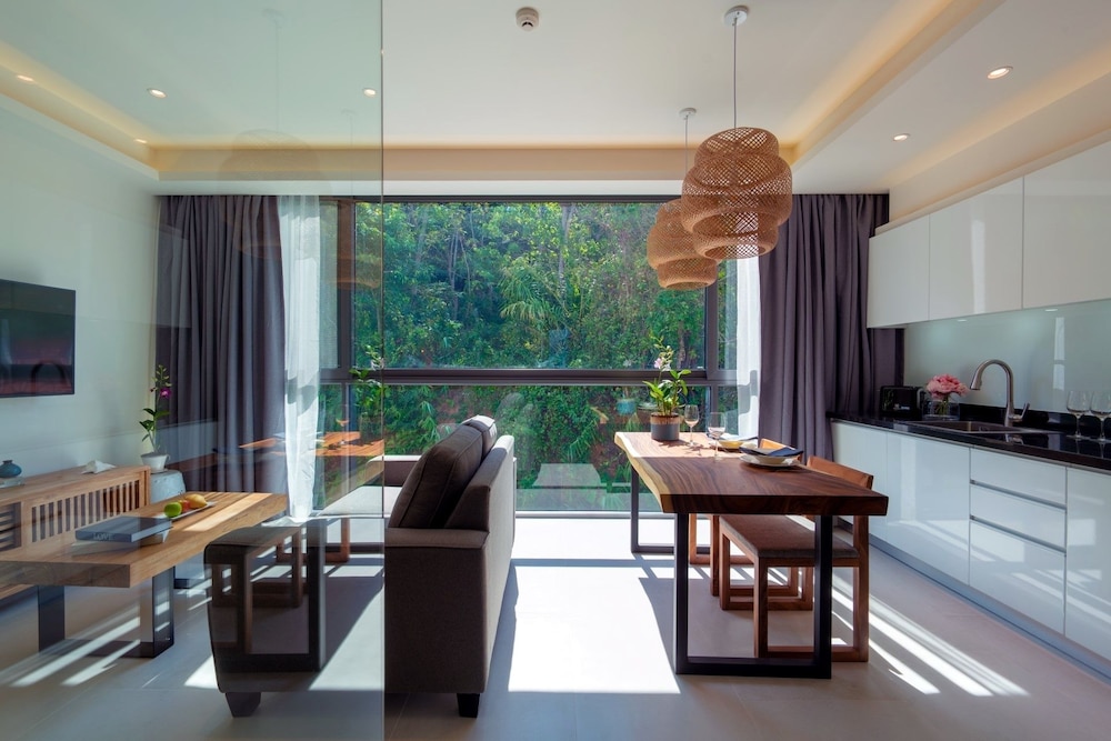 Patong Heights 24/38