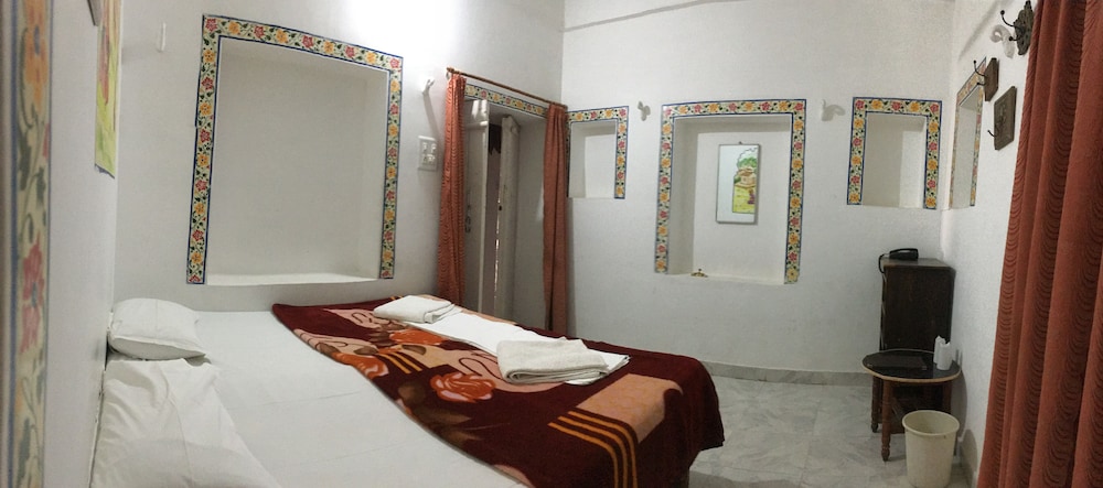 HOTEL PANORAMA GUESTHOUSE 8/30
