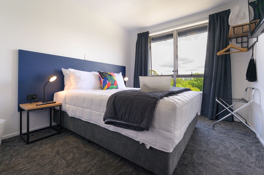 Urban Lounge Sleepery Rotorua, SureStay Collection by BW 23/63