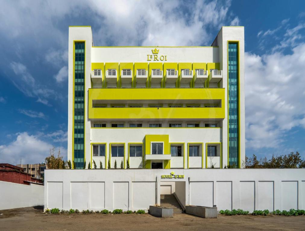 Hotel Le Roi, Dehradun 1/33