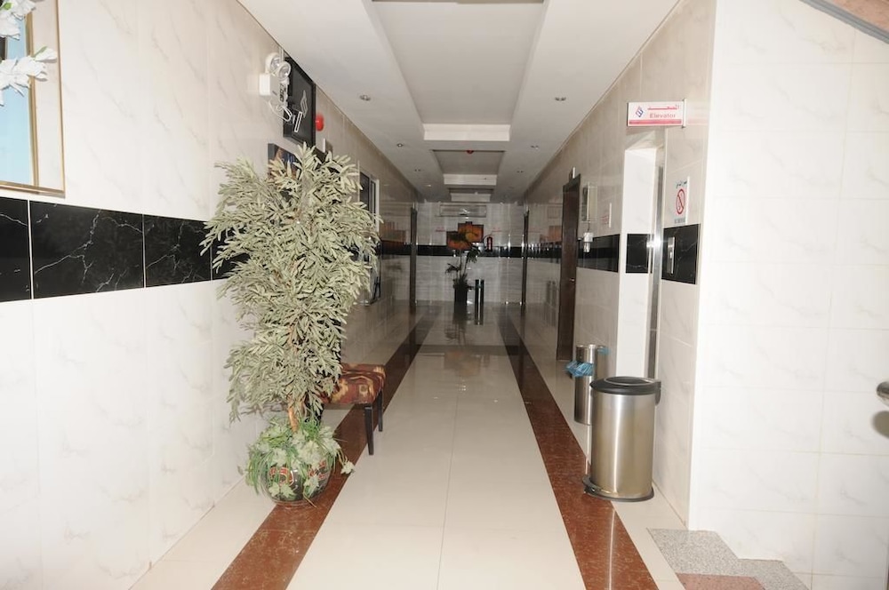 Doolv Hotel 24/25