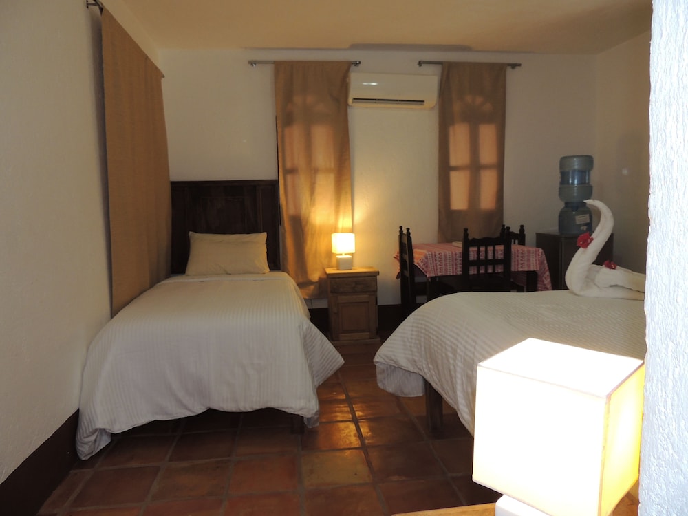Apart Hotel Casaejido 37/88
