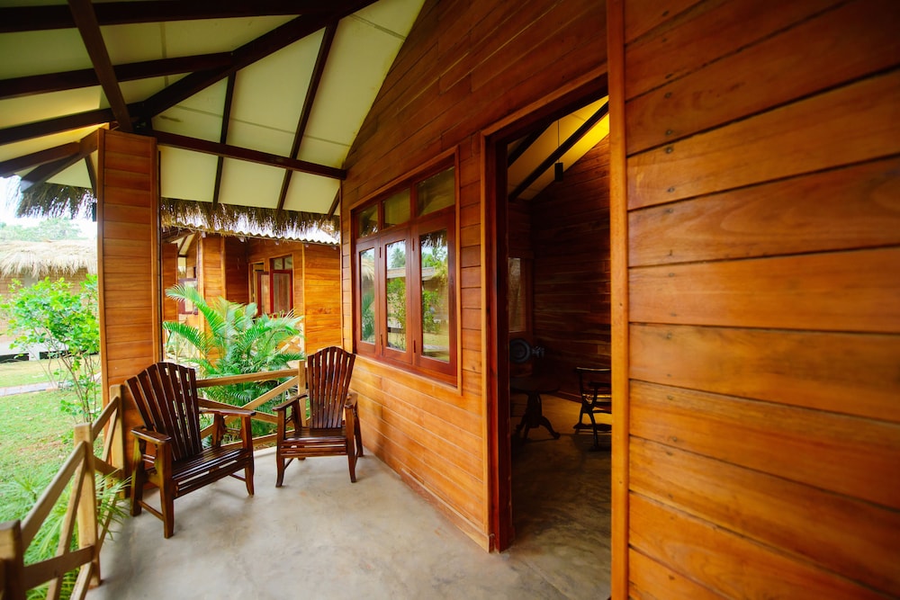 Karunakarala Ayurveda Spa & Resort 9/50