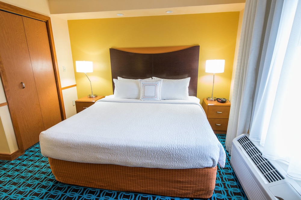 Fairfield Inn And Suites By Marriott Chesapeake 10/33