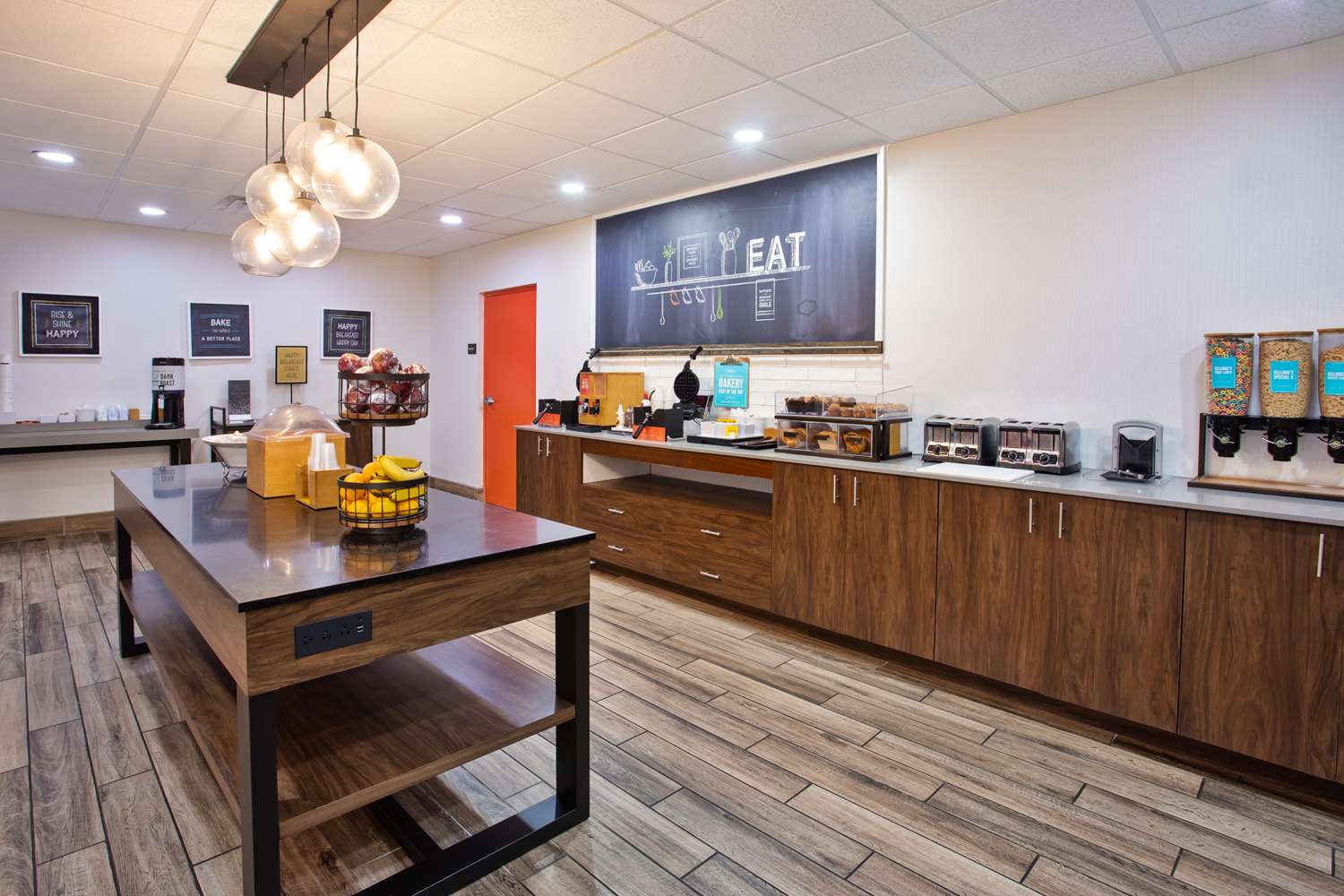 restaurant cafeteria