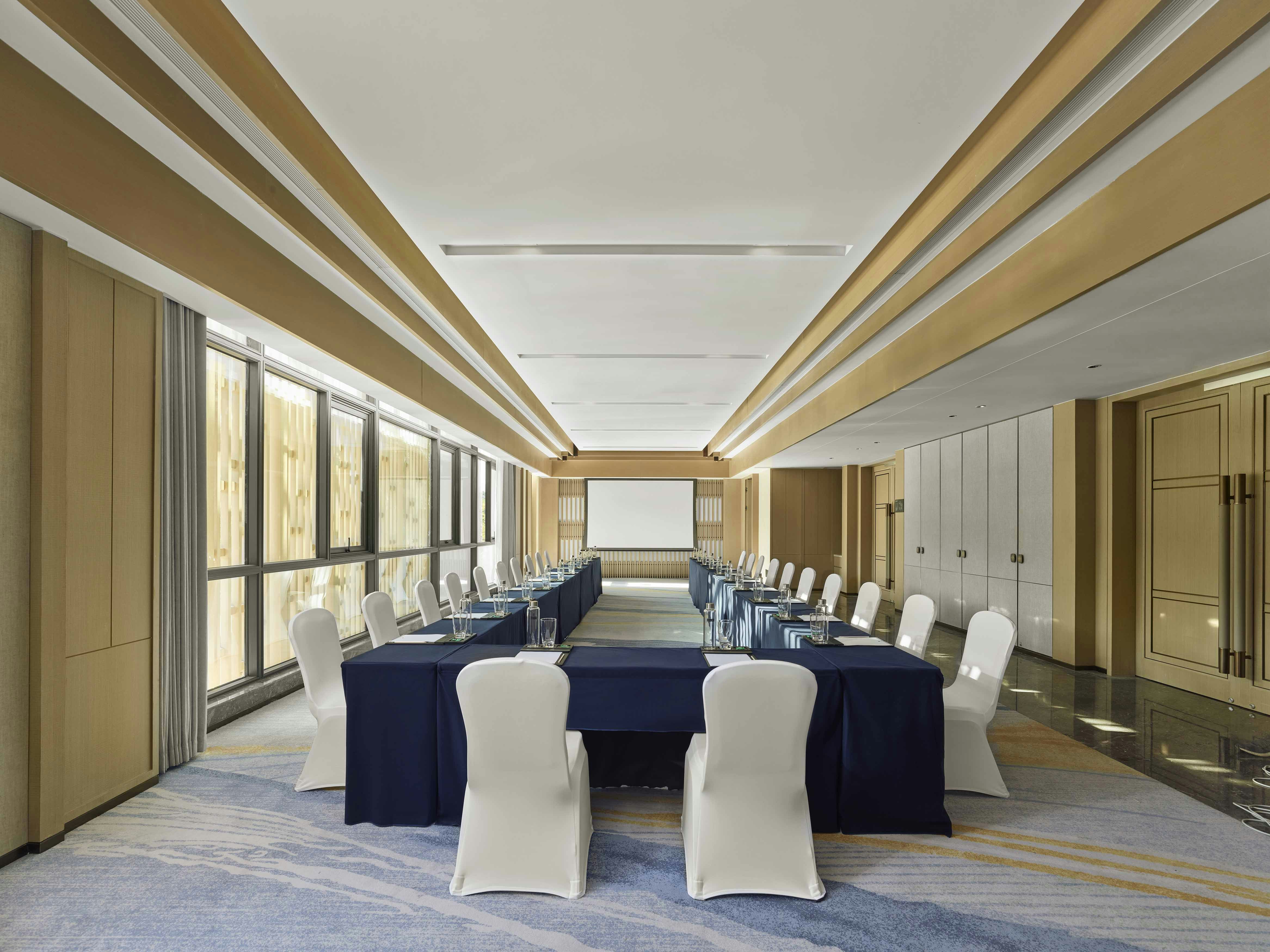 DoubleTree by Hilton Taizhou Shenxianju 14/26