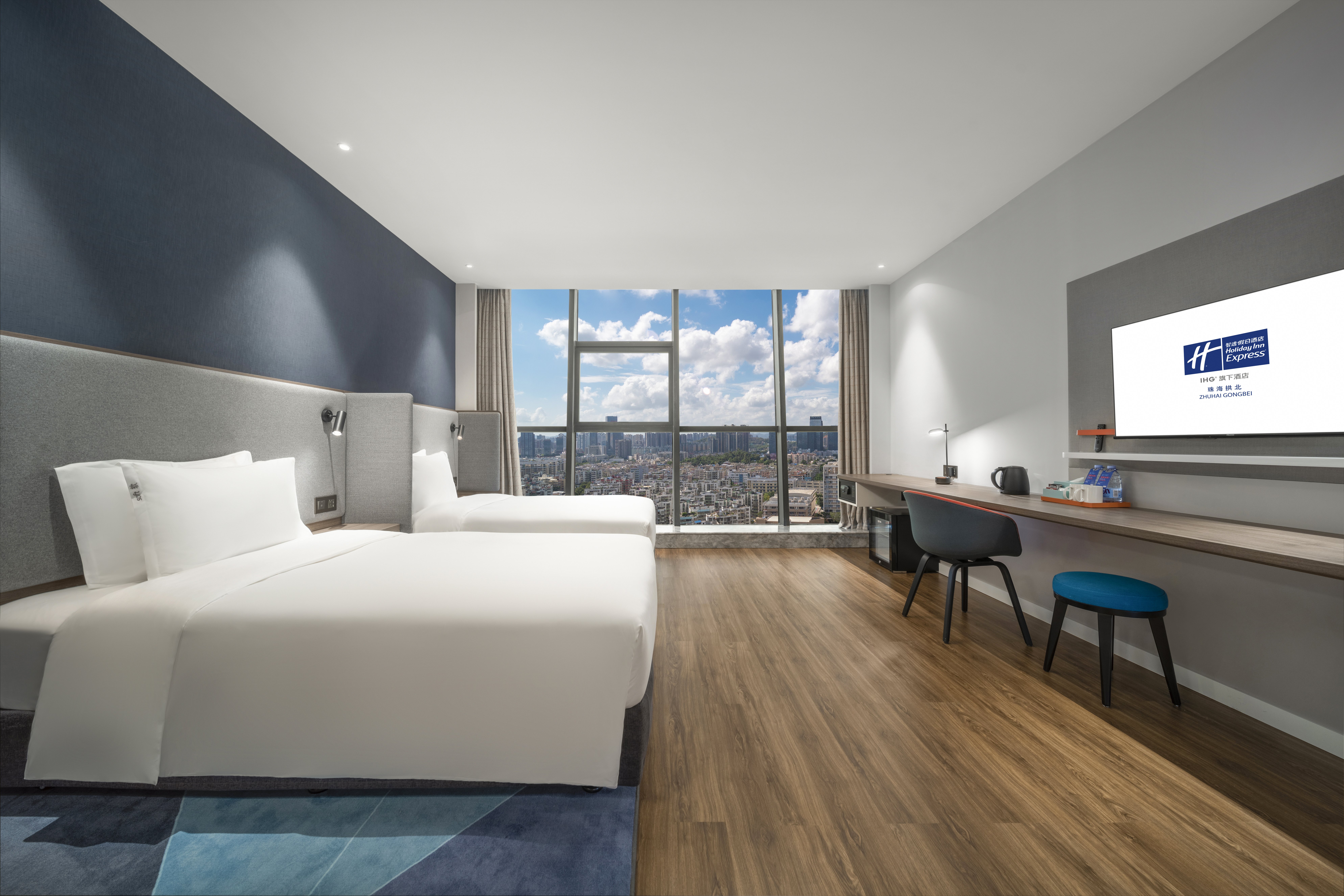 Holiday Inn Express Zhuhai Gongbei 10/63