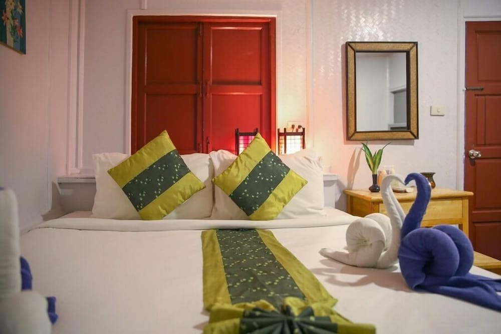 Milky Bay Resort 22/81