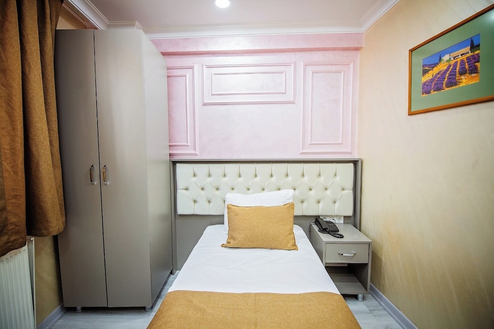 Hotel Kibele 25/50
